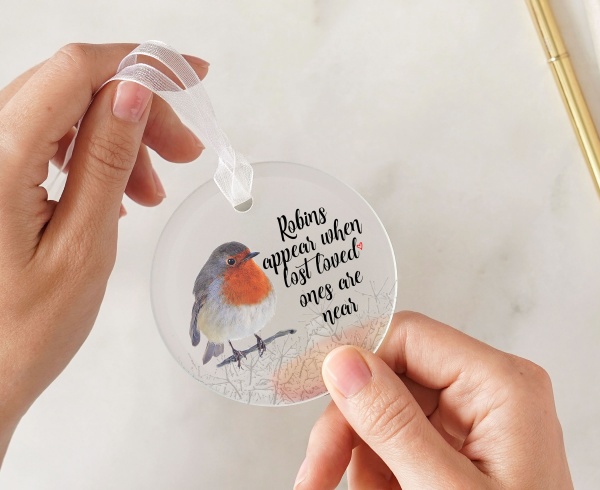 Robins Appear When Lost Loved Ones Are Near Poem Round Glass Christmas Decoration